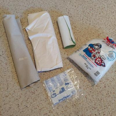 Wiss Pinking Shears and More Sewing Notions Plus Fabric (B2-BBL)