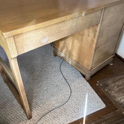Mid Century Desk W/Dovetailed Drawers (O-RG)