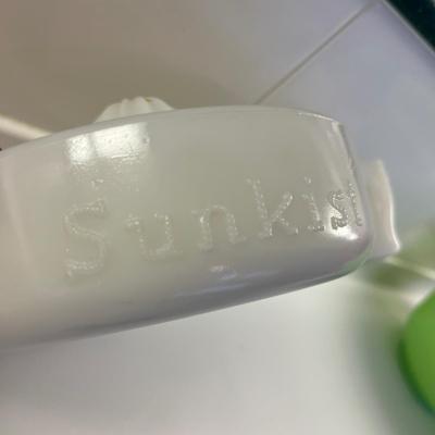 McKee Sunkist Milk Glass Reamer