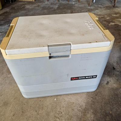 Pair of Portable Plug in Coolers (G-JS)