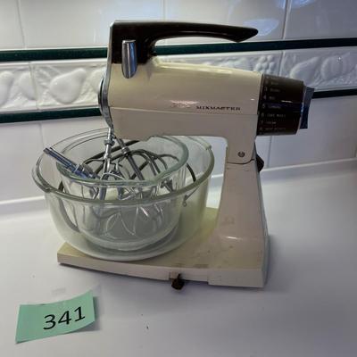 Mixer w/ supplies