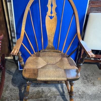 G16- Beautiful Farmhouse Spindle Back Chair