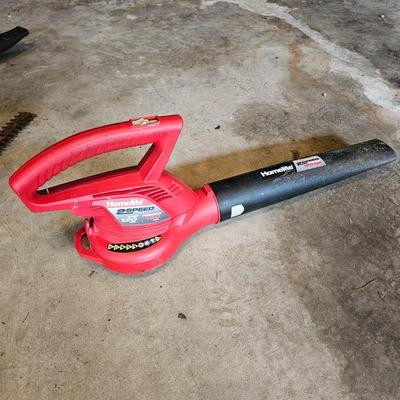 Three Electric Powered Yard Tools (G-JS)