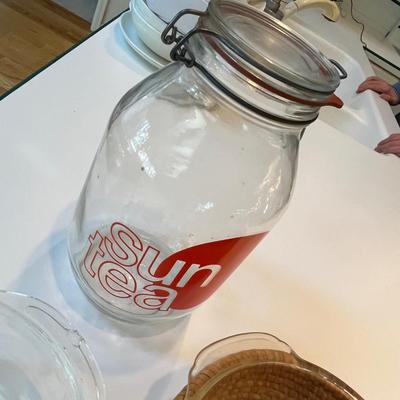 Kitchen glassware