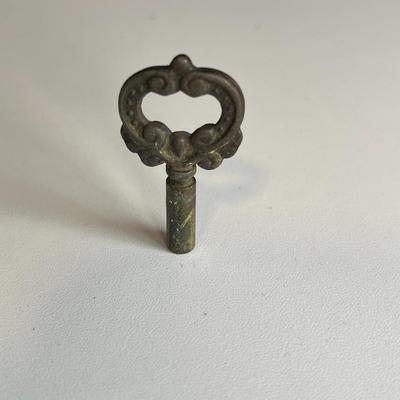 Coin and Key Pendant  (5)
