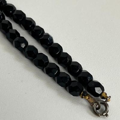 Black Beaded Statement Necklace and Earring Set (25)