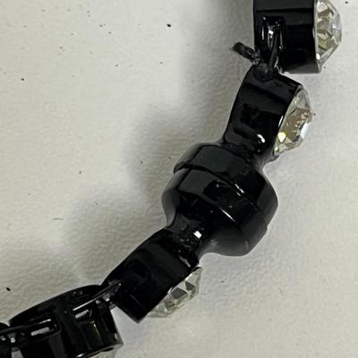 Chico's Black Gem Statement Necklace and Bracelet (34)
