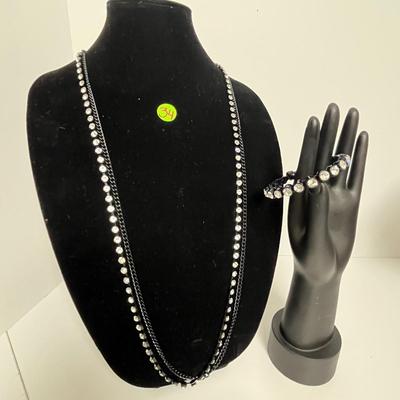 Chico's Black Gem Statement Necklace and Bracelet (34)