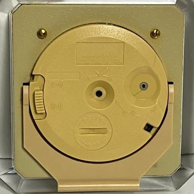 Seiko Table Clock (42)