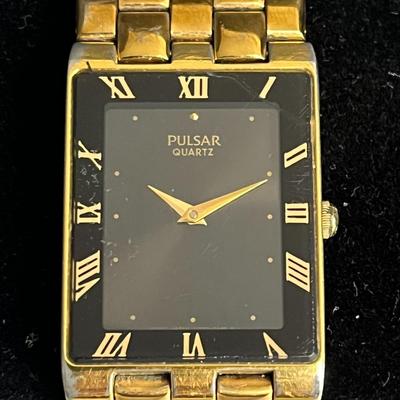 Pulsar Gold Stainless Steel Watch (52)