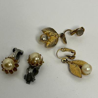 Clip-On Earring Bundle 2 (75)