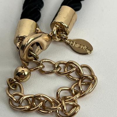 Chico's Statement Necklace, Bracelet, and Clip-On Earrings (78)