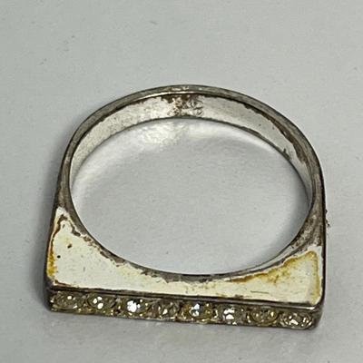 Three Silver Rings (98)
