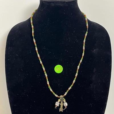 Beaded Charm Necklace (102)
