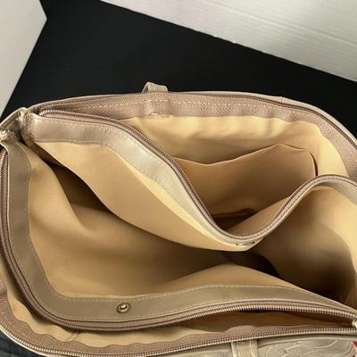 Tan Purse (113)