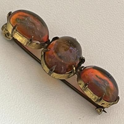 Vintage Amber Pin, Amber Beaded Necklace, Bracelet, and Earrings (114)