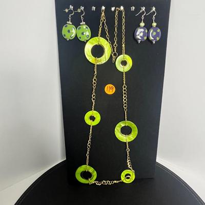 Lime & Gold Statement Necklace and Earrings (119)