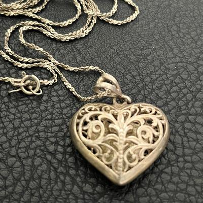 Three Heart Pendant Necklaces (120)