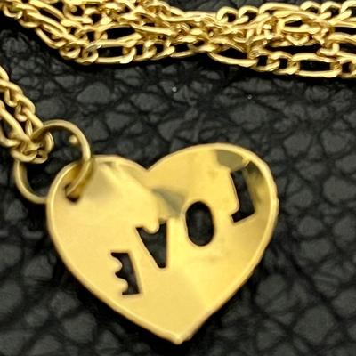 Three Heart Pendant Necklaces (120)