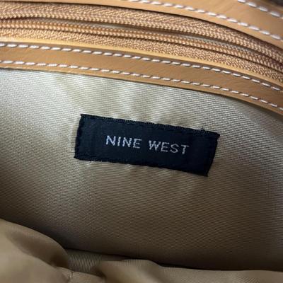 Nine West Purse and Coin Purse (121)