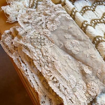 Linens, scarves, etc