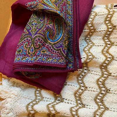 Linens, scarves, etc