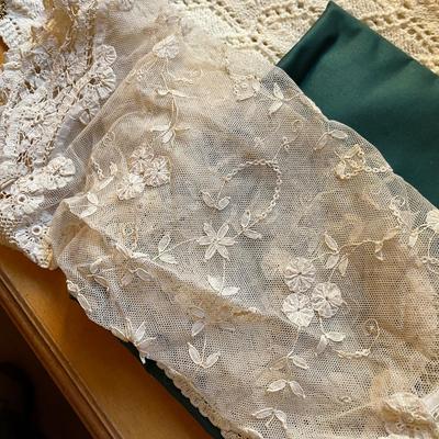 Linens, scarves, etc