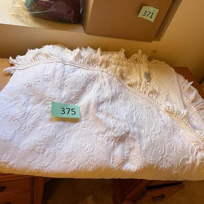 Bed spread