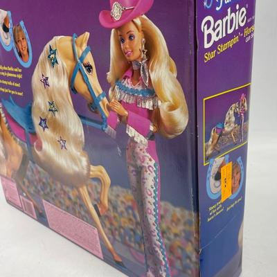 Barbie Mattel Show Parade Barbie Doll with 