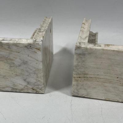 Alabaster marble bookends