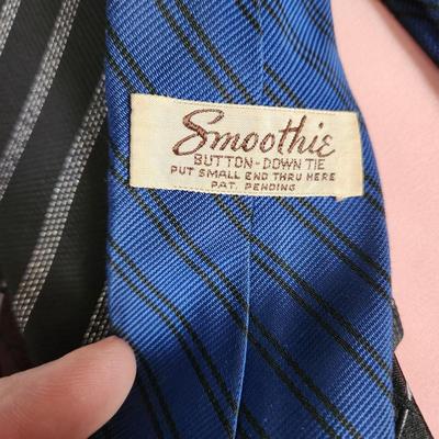 Large Lot of Men's Neckties Many New w Tags