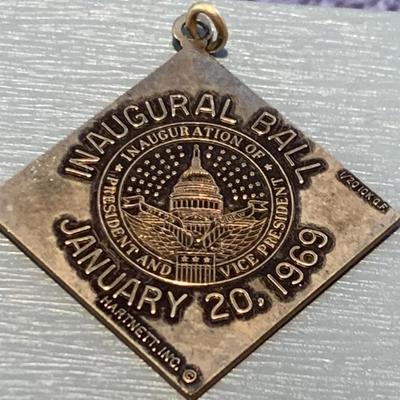 Collectibles - 1969 Inaugural Ball Cuff Links Pendant Thimble Watch +++