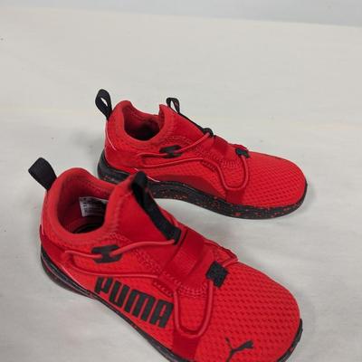 Kids Size 9 Puma Shoes