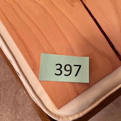 Vintage twin bed