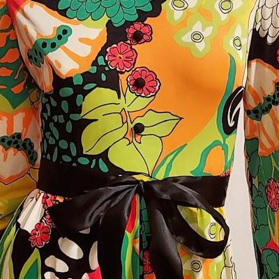 Vtg 60s Timeless Flower Power Creation by Marion Rigney Ltd dress