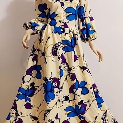 Vtg Iconic Amazing Hawaiian Maxi Hostess Gown by Sydney. Honolulu