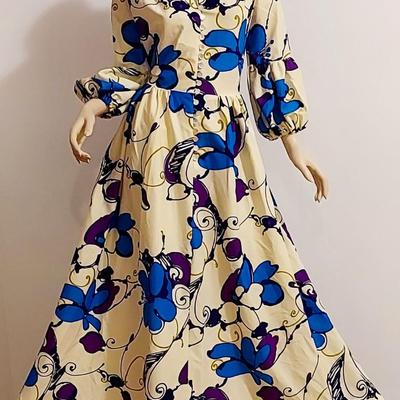 Vtg Iconic Amazing Hawaiian Maxi Hostess Gown by Sydney. Honolulu