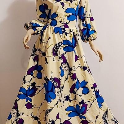 Vtg Iconic Amazing Hawaiian Maxi Hostess Gown by Sydney. Honolulu