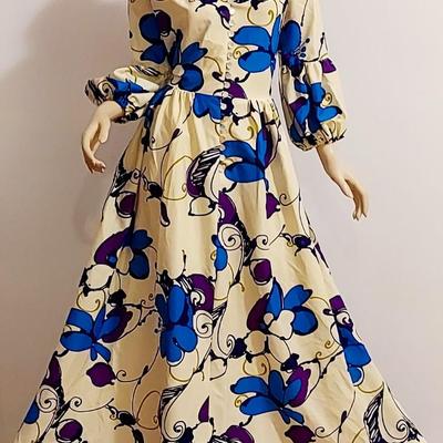 Vtg Iconic Amazing Hawaiian Maxi Hostess Gown by Sydney. Honolulu