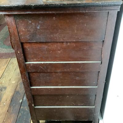 329 Vintage Oak Four Drawer Dresser