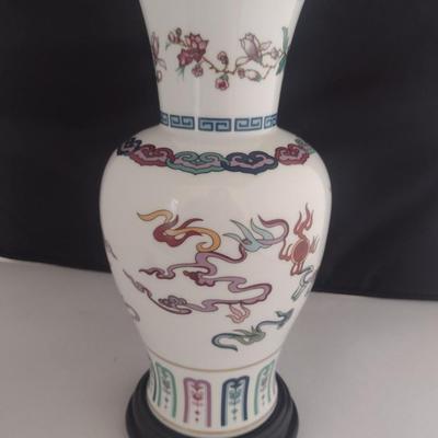 Franklin Mint 'The Dance of the Celestial Dragon' Porcelain Vase with Wooden Stand- Approx 10 1/4