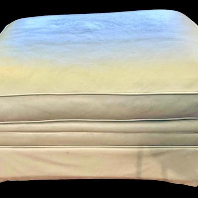 Brunswick & Fils Leather Ottoman