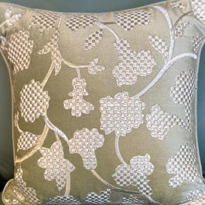 Decorative Velvet Pillow