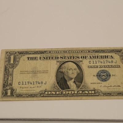 1935 G 1 Dollar Blue Seal Silver Certificate