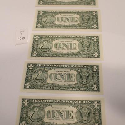 5 Consecutive 2003 1 Dollar Bills STAR NOTES