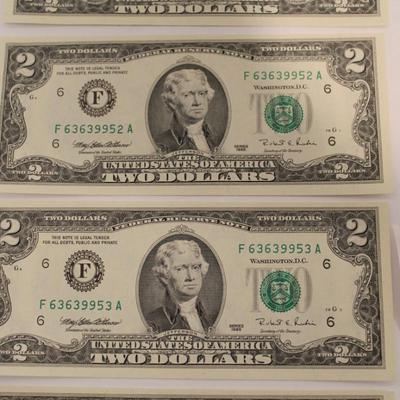 10 Consecutive 1995 2 Dollar Bills