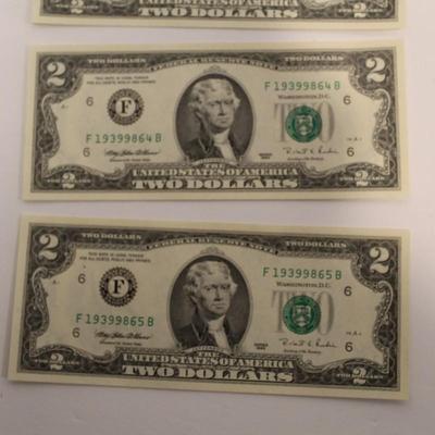 5 Consecutive 1995 2 Dollar Bills