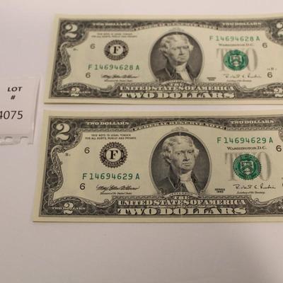 2 Consecutive 1995 2 Dollar Bills
