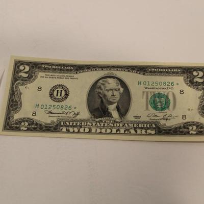 1976 2 Dollar Bill Star Note