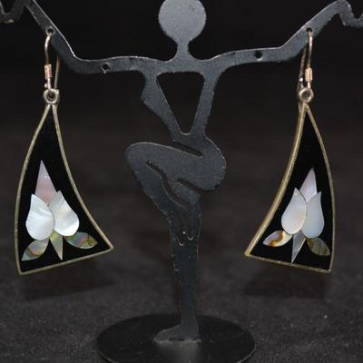 Alpaca Silver Drop Earrings w/ Onyx & Mother of Pearl 7.5g